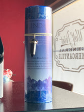 Load image into Gallery viewer, Crystal Energy Pendant Candle: ABUNDANCE - BLUE GOLDSTONE