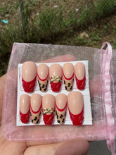 Load image into Gallery viewer, Custom nails by Kerri
