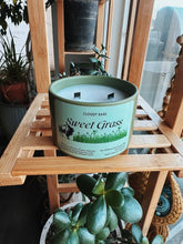 Load image into Gallery viewer, Sweetgrass Candles