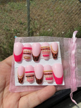 Load image into Gallery viewer, Custom nails by Kerri