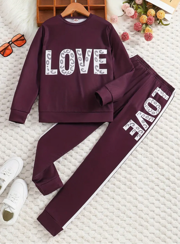 Girls Love Outfit Set