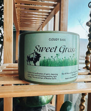 Load image into Gallery viewer, Sweetgrass Candles